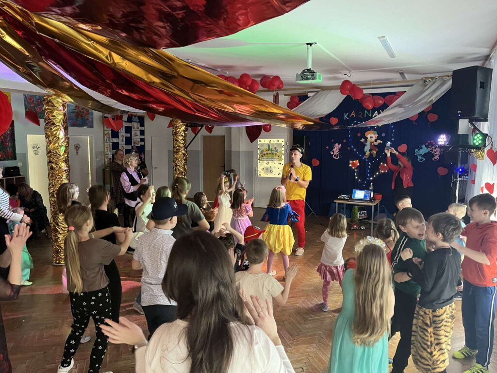 W karnawale czas na bale…