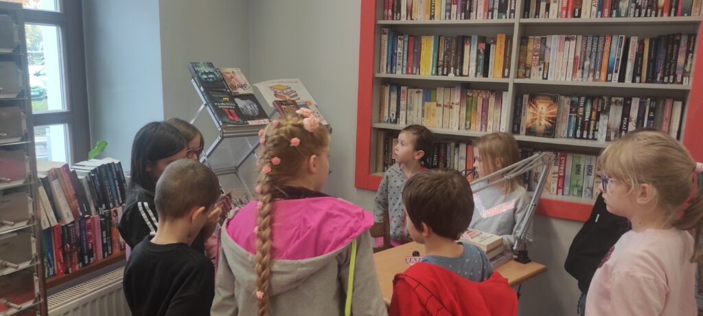 Wizyta w bibliotece ramach ogólnopolskiej akcji „Noc Bibliotek”