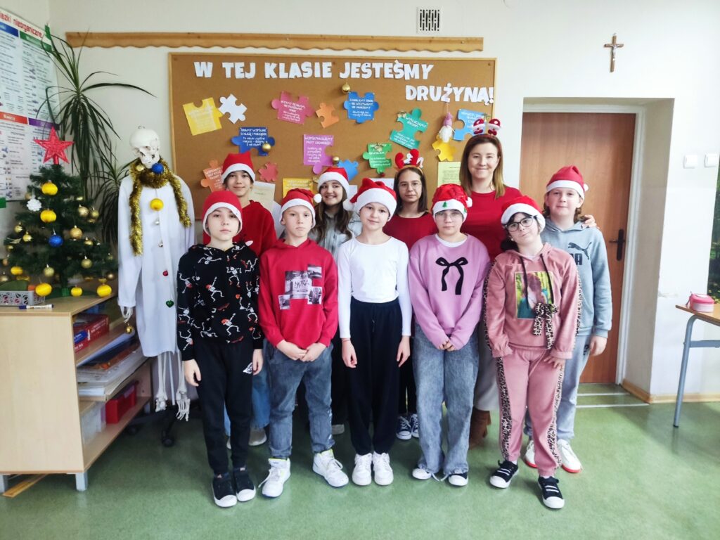 🎅 Mikołajki w naszej szkole 🎄