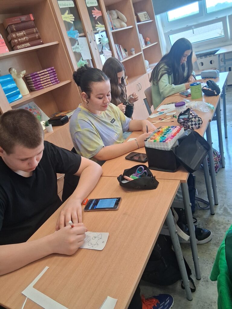 Warsztaty czytelnicze w klasie 7 – szkolna biblioteka