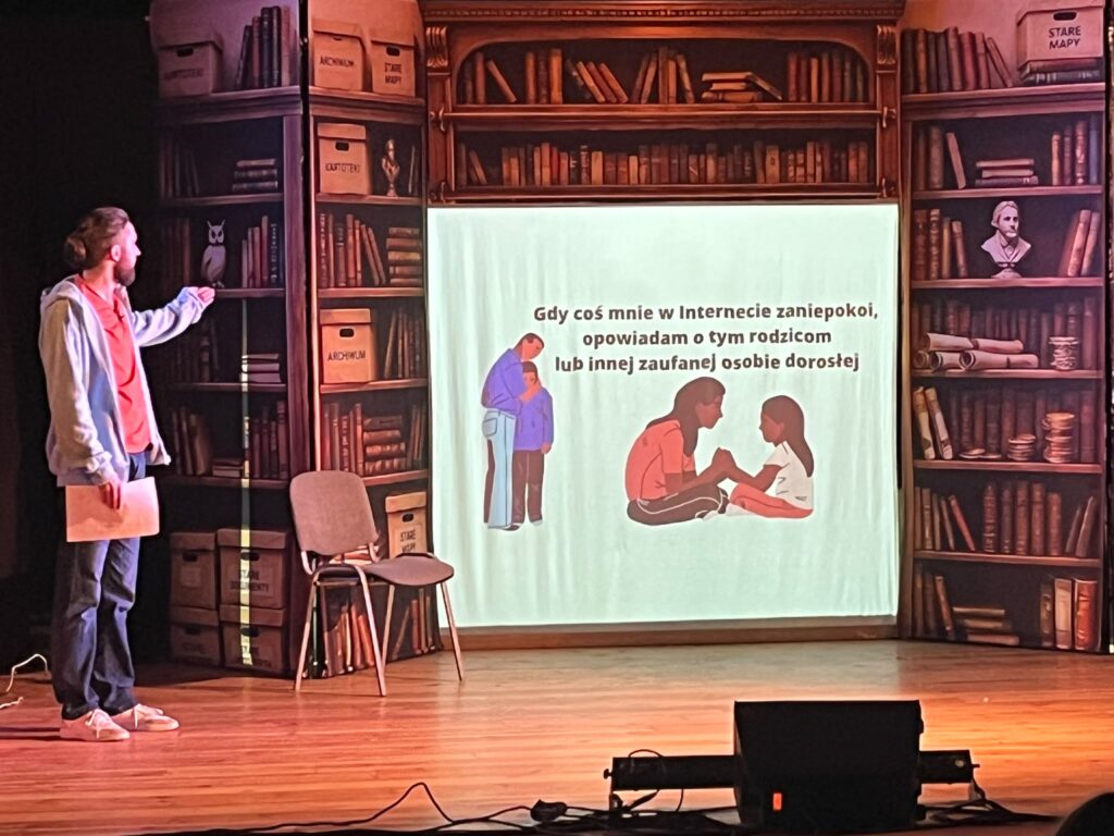 Jak być bezpiecznym w Internecie?